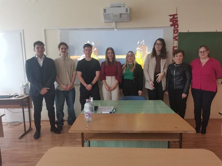 A csodálatos anyag Krúdysok a Fizika napon