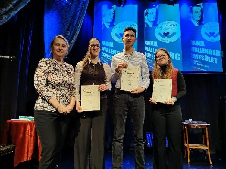 Wallenberg nyomában országos verseny siker